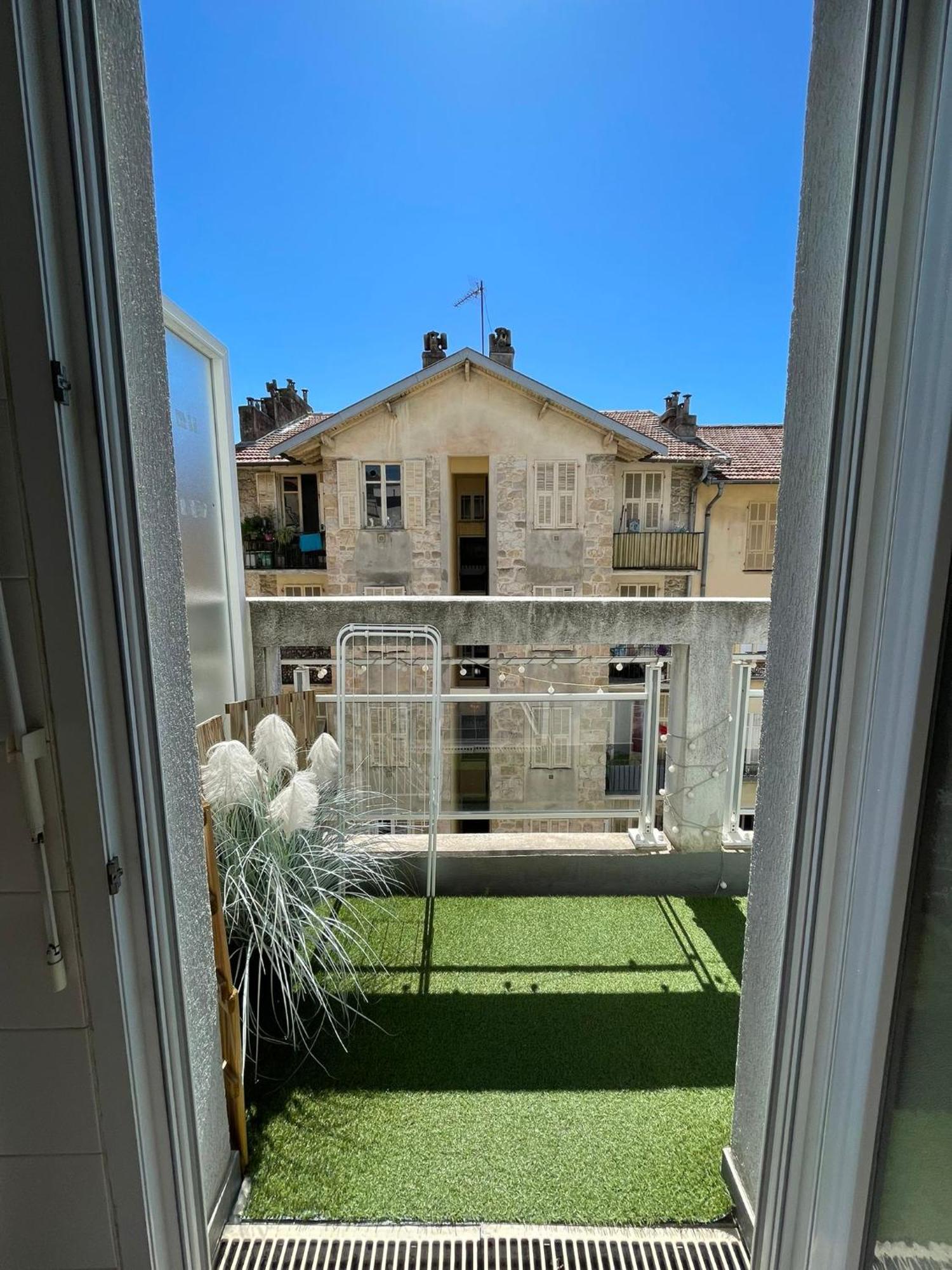 Charmant Studio Climatise Avec Terrasse Ensoleillee Nice Exterior photo